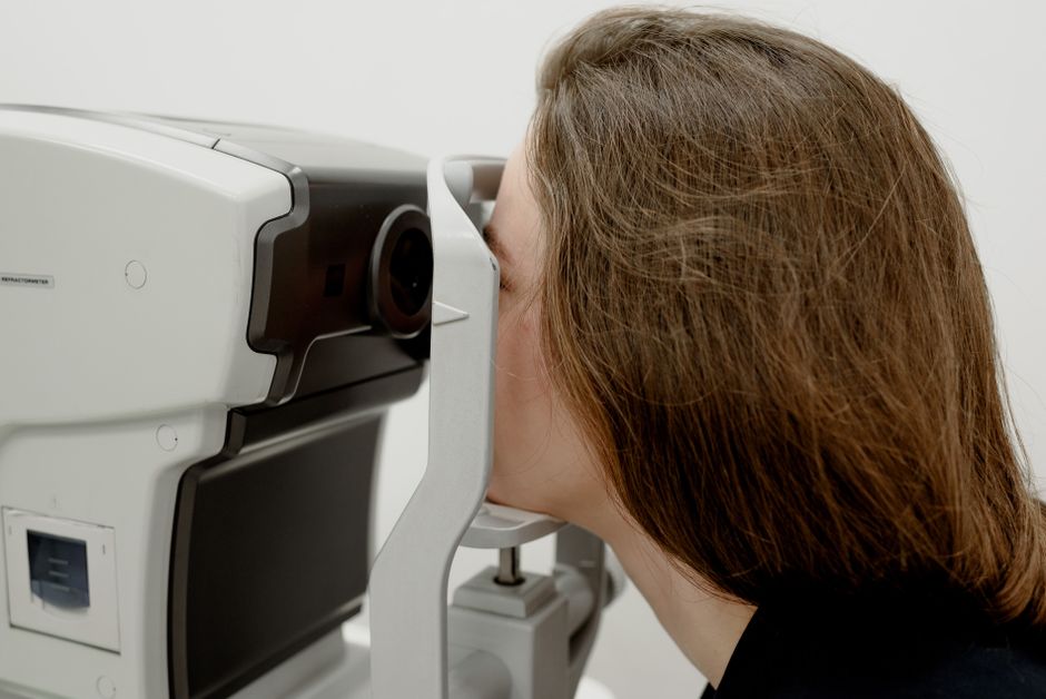what is a comprehensive eye test